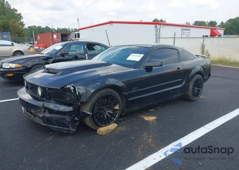 2006 Ford Mustang Gt из США, поврежденный, VIN 1ZVFT82H265210675